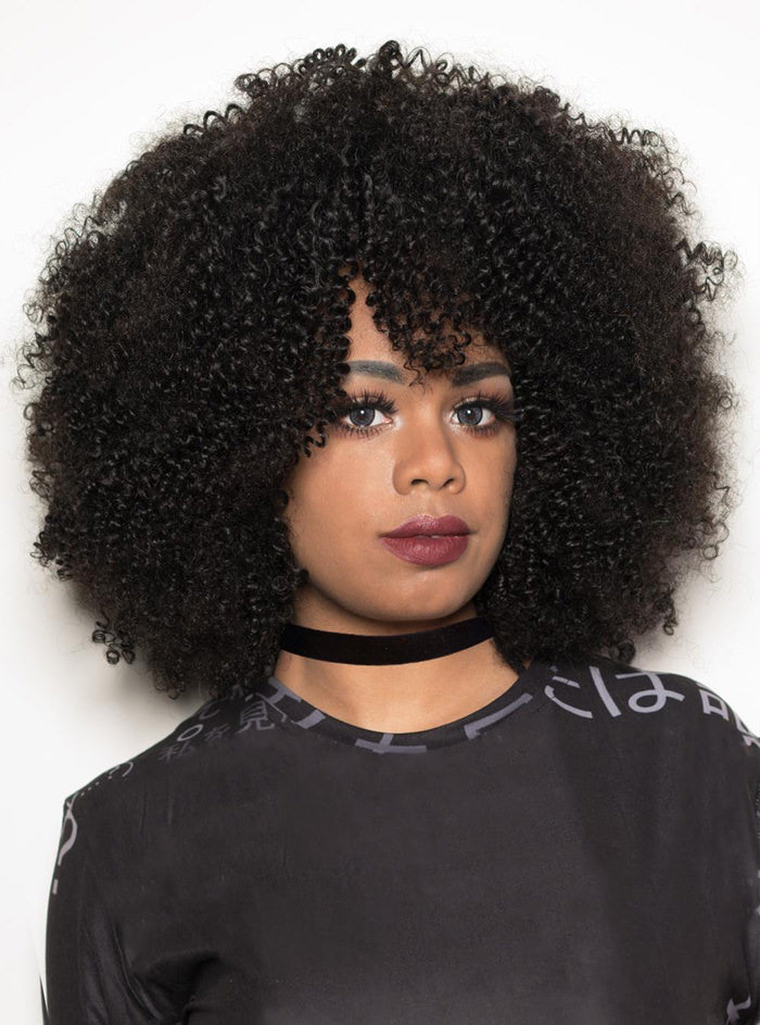 
            
                Load image into Gallery viewer, Sheba Kinky Curly 3C Hair Extension In-action view
            
        